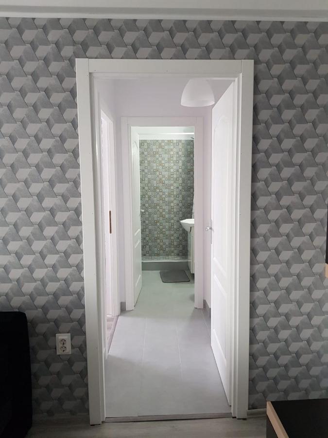 Ana Apartament Ramnicu Valcea Bagian luar foto