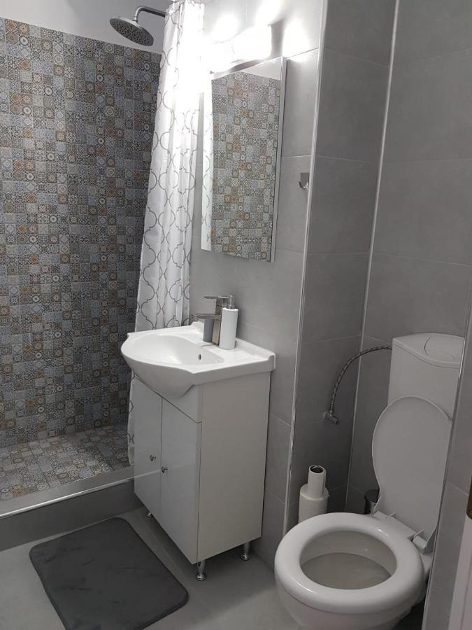 Ana Apartament Ramnicu Valcea Bagian luar foto
